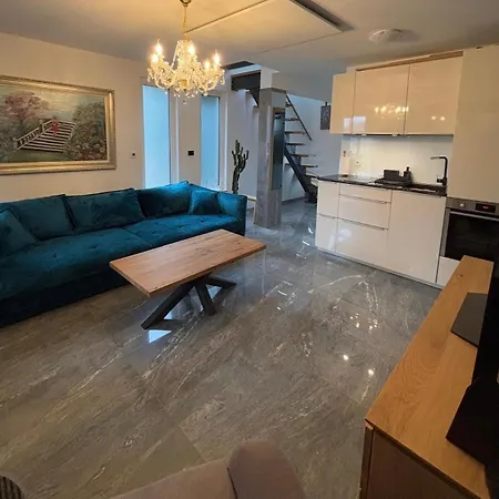 Sisi Banovci Apartmán Veržej